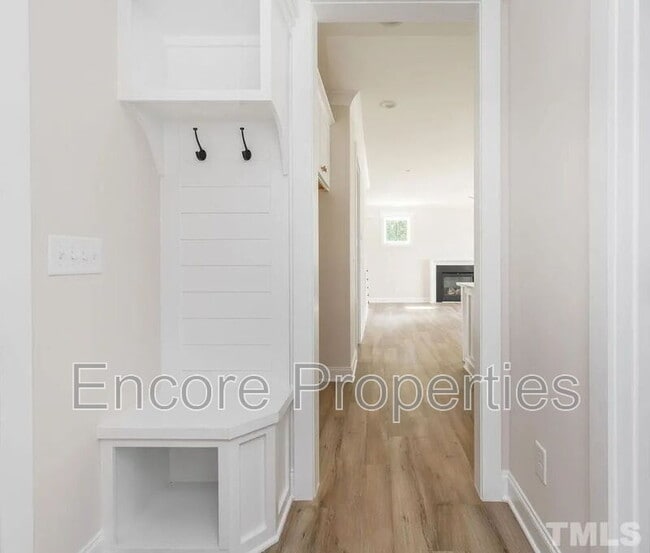 Building Photo - 162 Prince Pl Dr