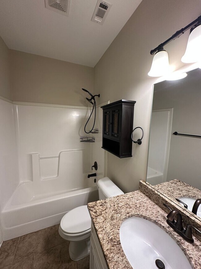 Building Photo - 7294 Old S Dr