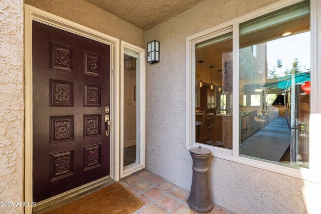 Building Photo - 5442 S Hurricane Ct