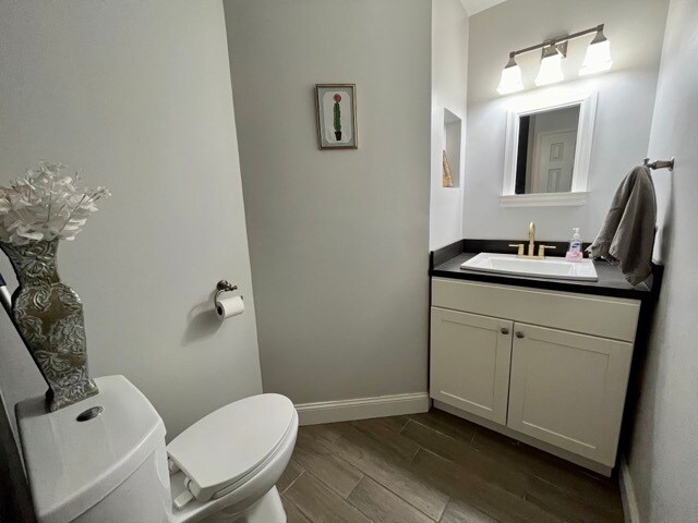 Building Photo - 818 Zircon Ct