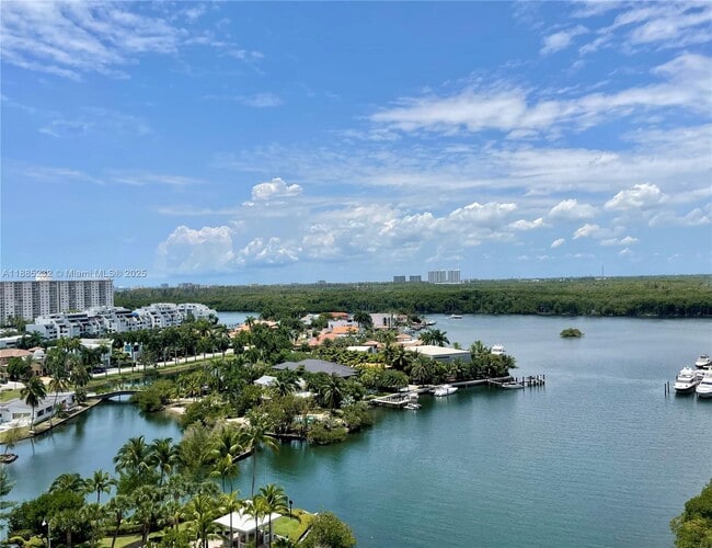 Building Photo - 300 Sunny Isles Blvd