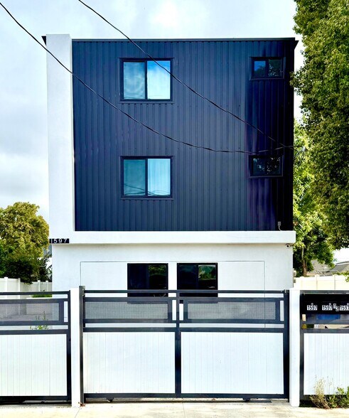 Building Photo - 1597 W 37th St
