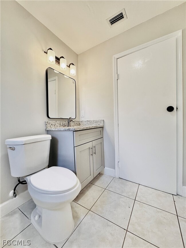 Building Photo - 5015 Lee Blvd