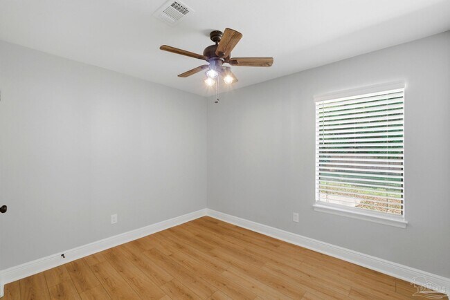 Building Photo - 4607 La Borde Ln