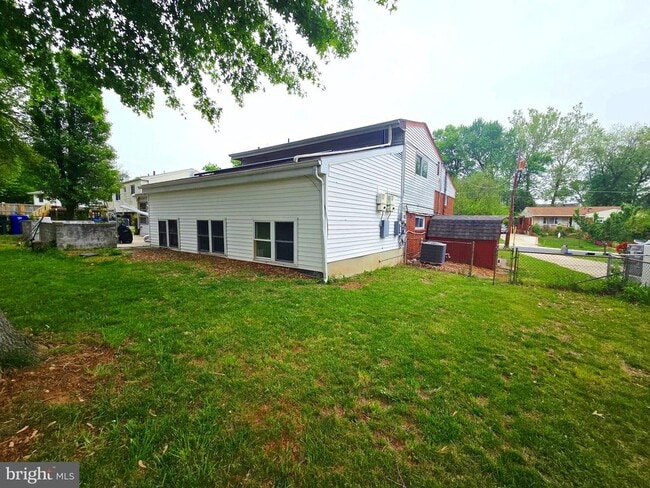 Building Photo - 4005 Blackpool Rd