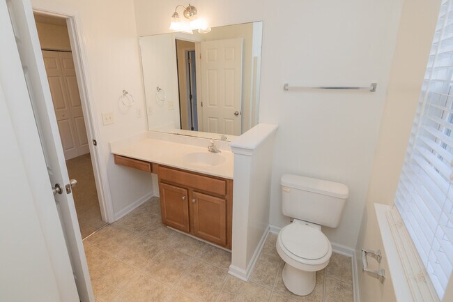 Building Photo - 8967 N Red Maple Cir