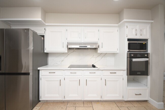 Building Photo - 1526 Barraud Ct