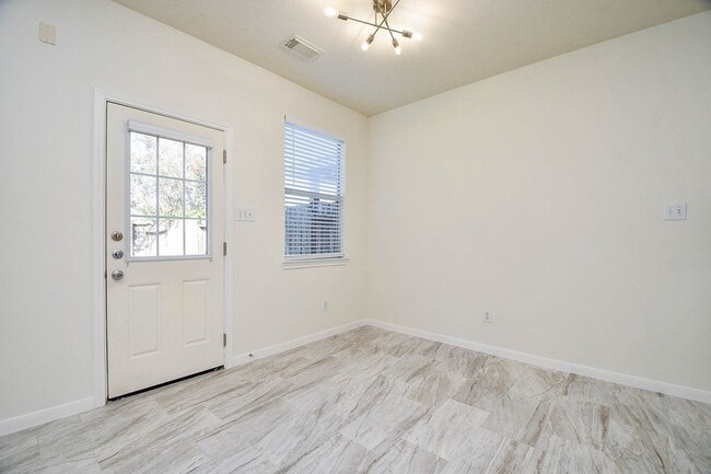 Building Photo - 5607 Stonecloud Ln