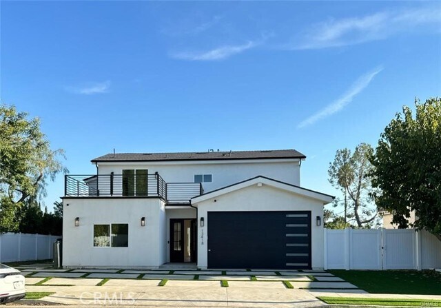 Primary Photo - 13418 W Crowley St