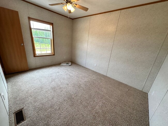 Building Photo - Affordable 3-Bedroom with Master Suite and...