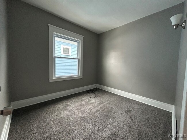 Building Photo - 108 Lisbon Ave