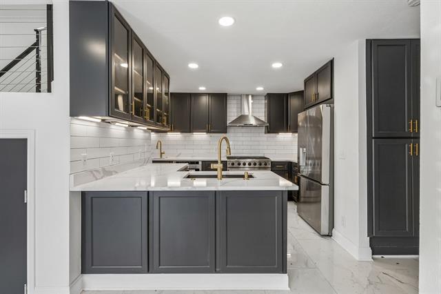 Building Photo - 10541 Berry Knoll Dr