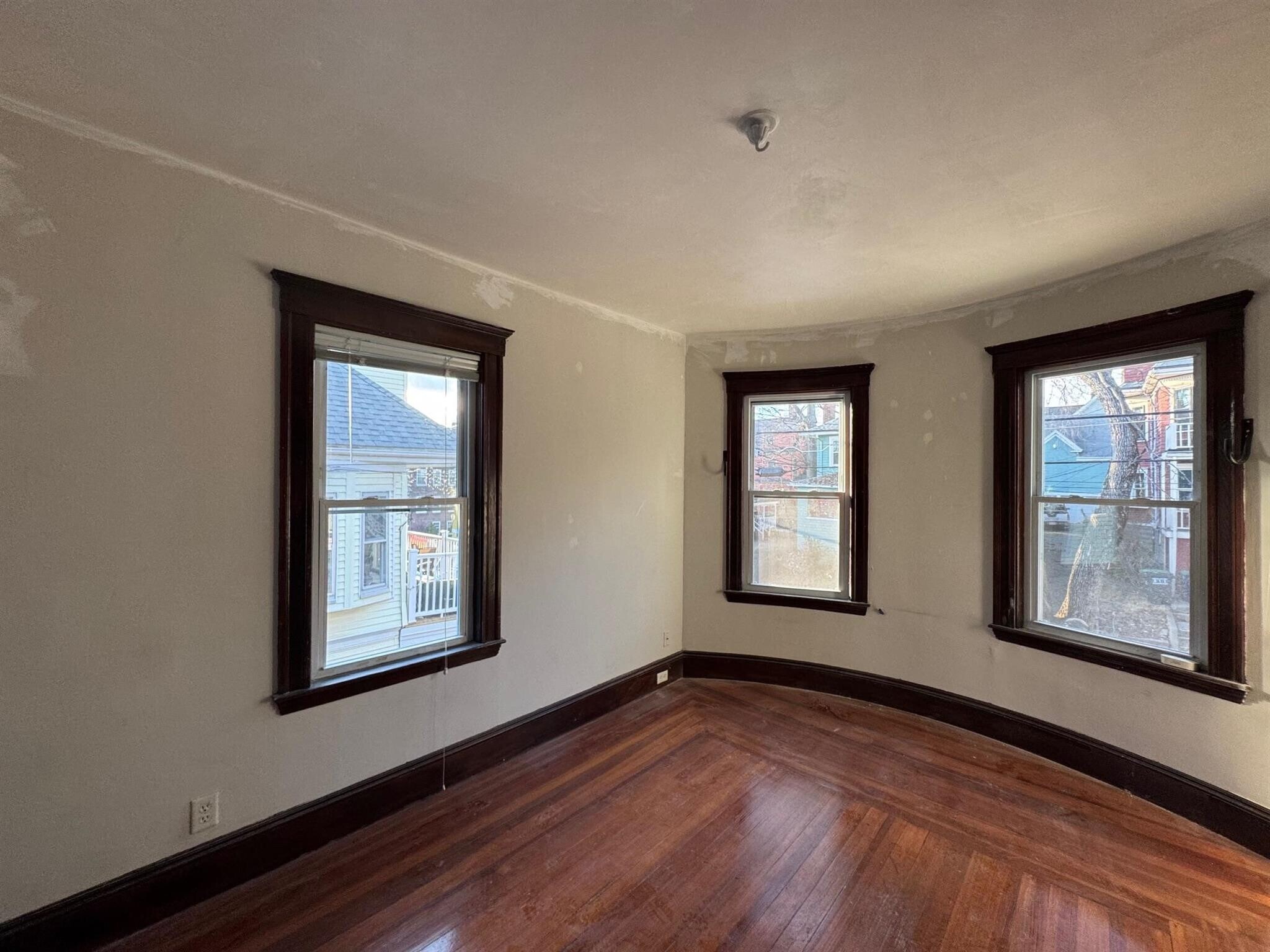 Building Photo - 62 Liberty Ave