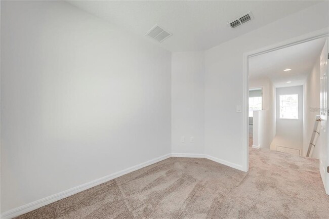 Building Photo - 2128 Penny Ln