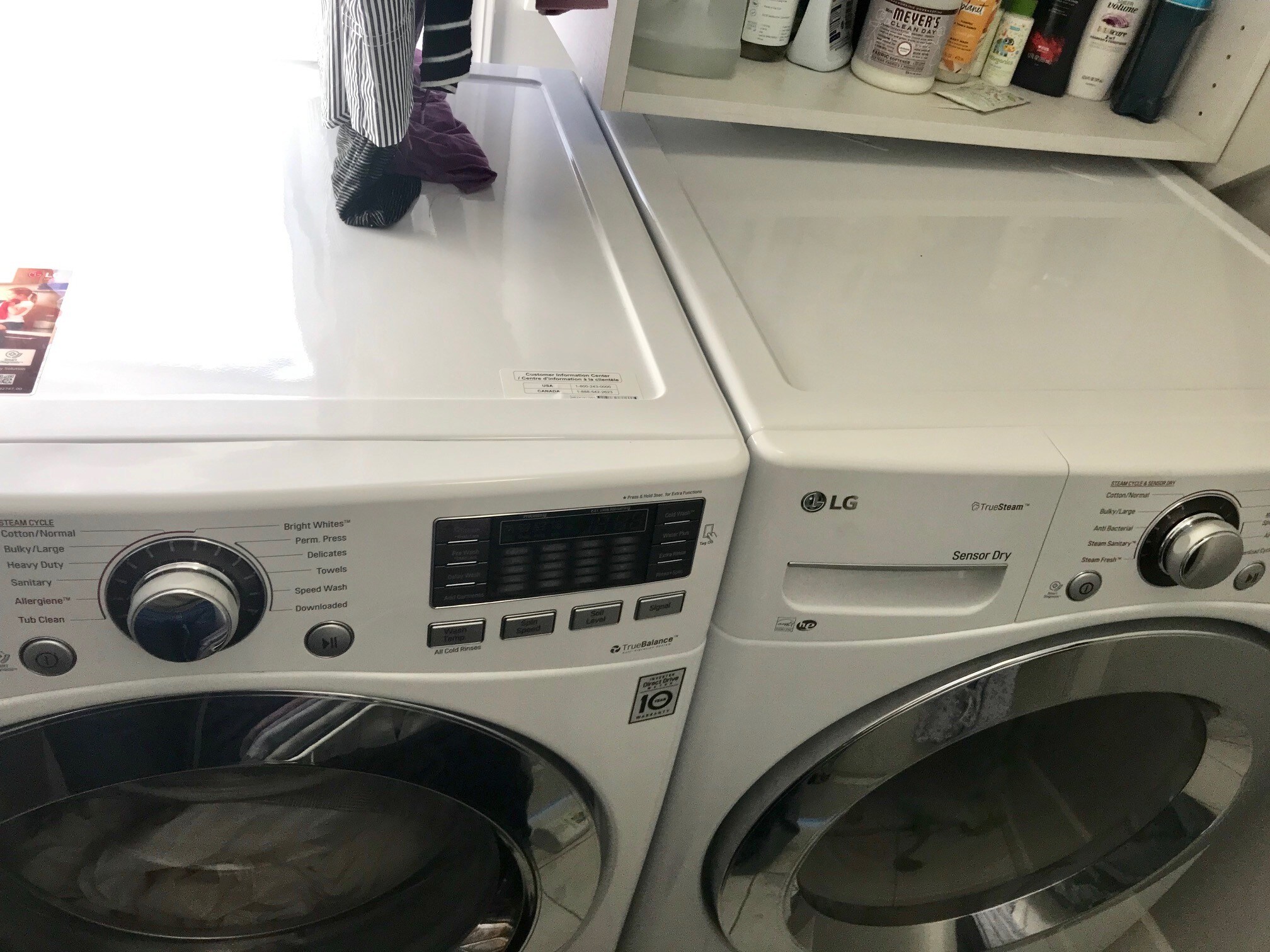 Laundry - 2218 Lawndale Ave