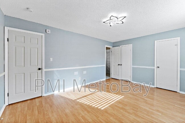 Building Photo - 7616 La Mesita Ct