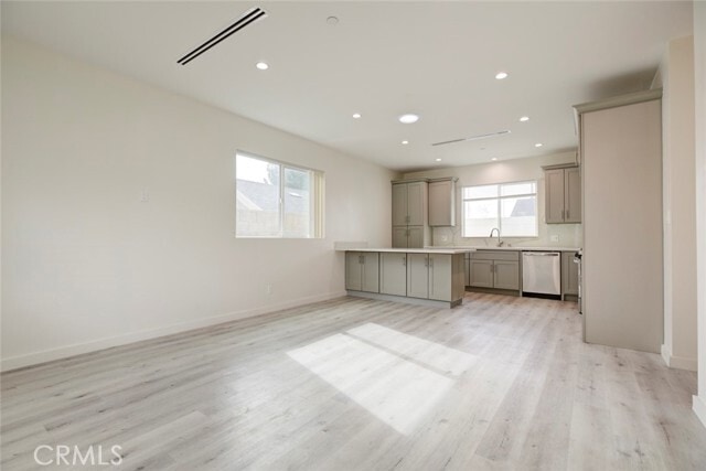 Building Photo - 10343 Jardine Ave