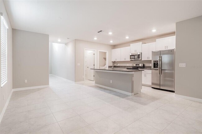Building Photo - 31807 Barrel Wave Way