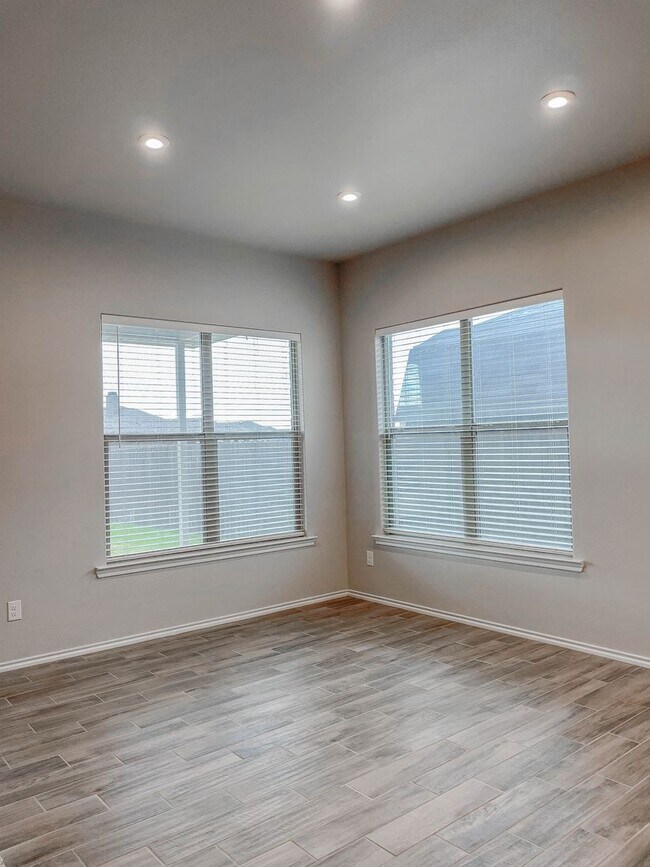 Building Photo - 4 Bed 2.5 Bath Cooper ISD