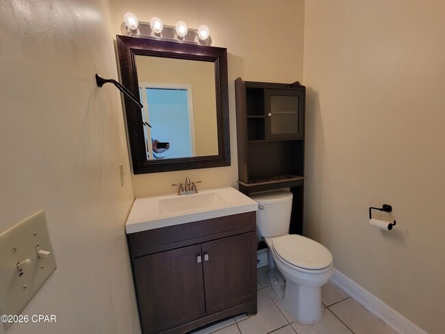 Building Photo - 866 Premier Dr