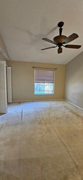 Building Photo - 4628 Oak Arbor Cir