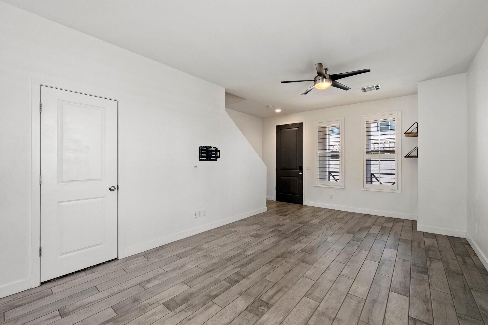 Building Photo - 3030 N 38th St