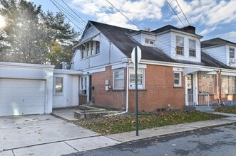 Building Photo - 316-318  5th Ave