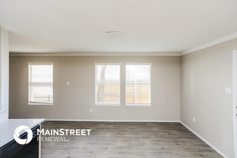 Building Photo - 101 Crystalwood Dr