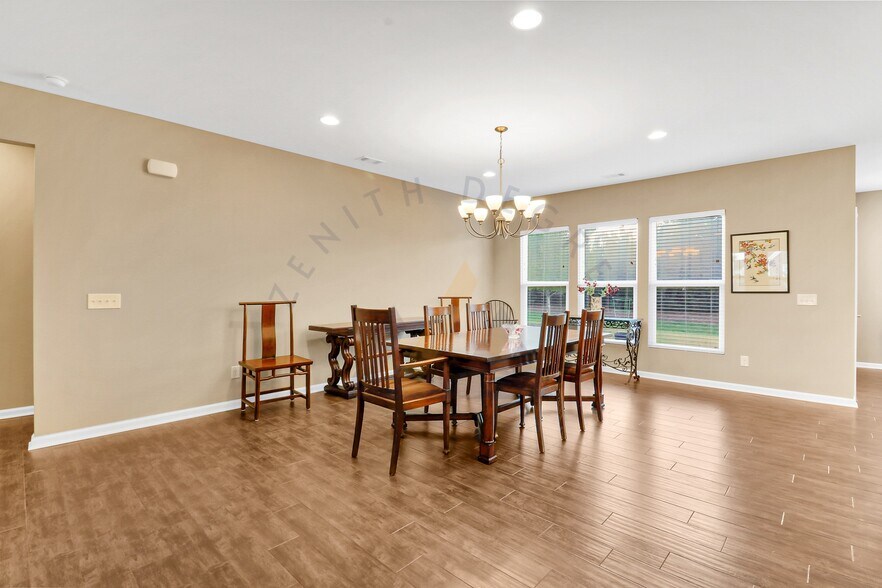 Building Photo - 361 Fern Leaf Ln
