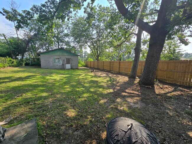 Building Photo - 2229 Bandler Rd