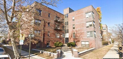 Building Photo - 1011 Avenue C