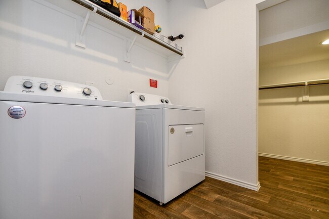 Building Photo - 21602 Zydeco Ct