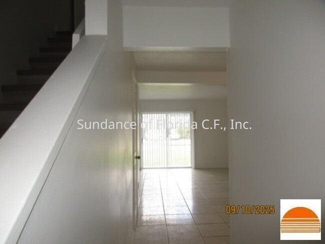 Building Photo - Available NOW