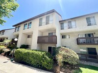 Building Photo - Mission Valley Condo for Rent | 1 Bed • 1 Bath | Resort-Style Community