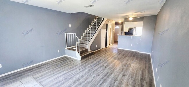 Building Photo - 9510 Olde Towne Row