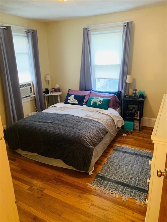 Building Photo - 34 Morton St