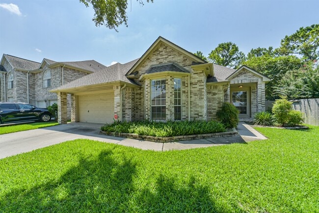 Primary Photo - 17515 Fairgrove Park Dr