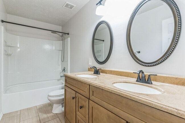 Building Photo - Amazing Home In Creekside Station