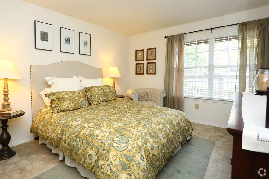 Lincoln Woods 9801 Germantown Pike Lafayette Hill PA 19444