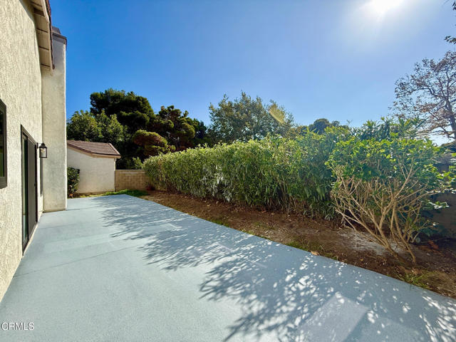 Building Photo - 532 Village Rd