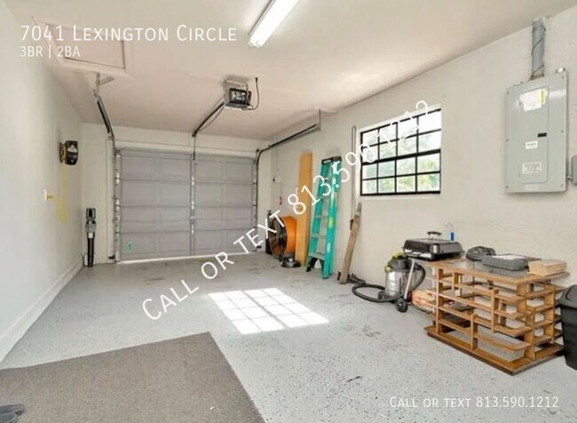 Building Photo - 7041 Lexington Cir