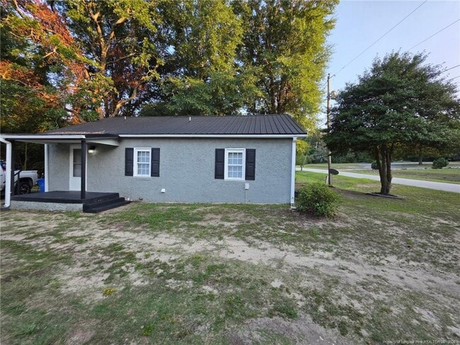 Building Photo - 2031 Womble Dr