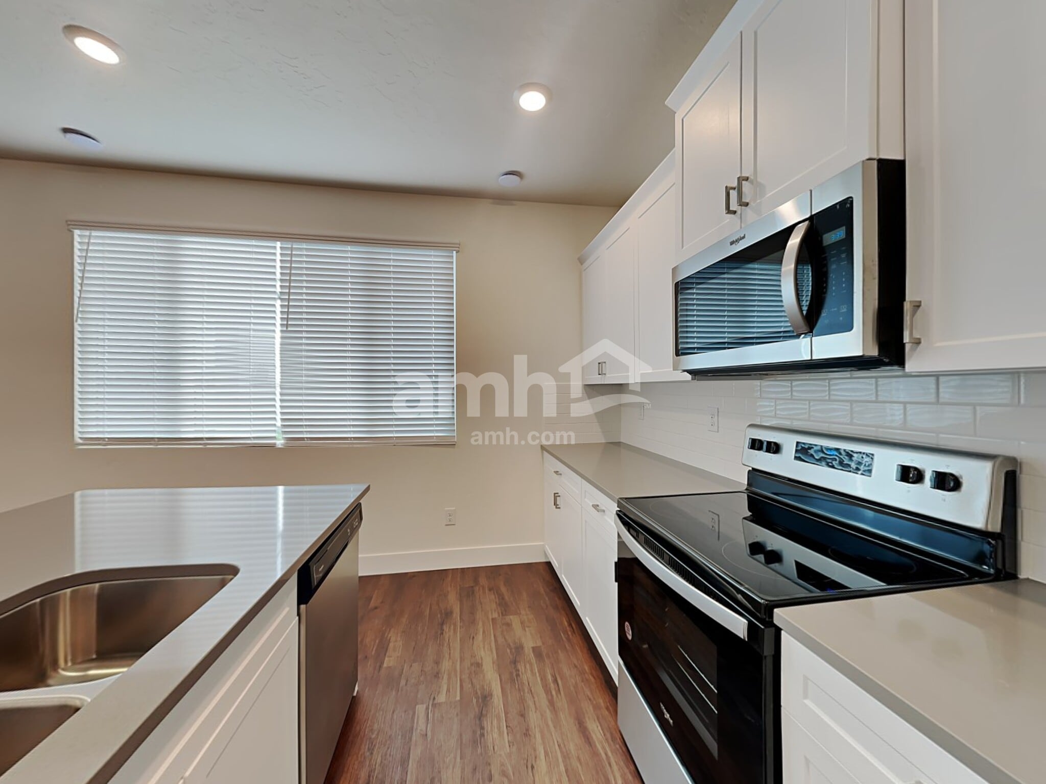 Building Photo - 9329 Wabash St