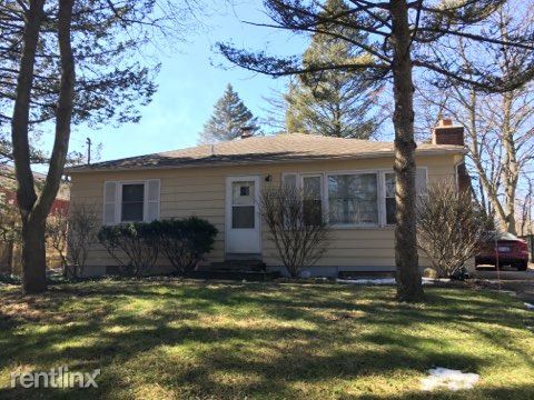 Primary Photo - 5 br, 2 bath House - 1332 Sutherland Ave A...