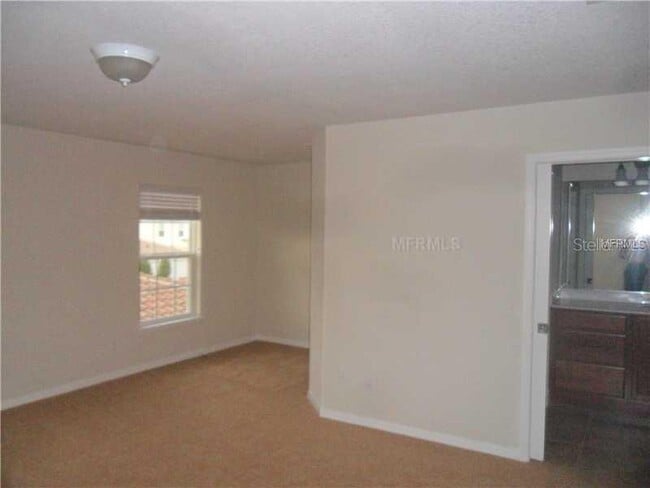 Building Photo - 11932 Lorenza Ln