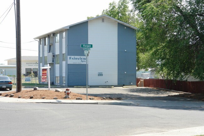 Building Photo - Fairview Apts