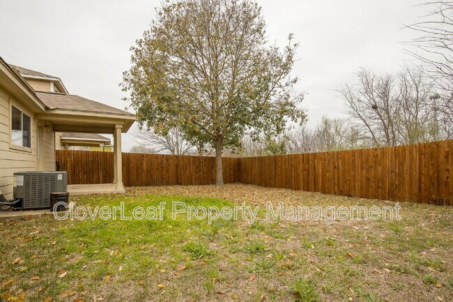 Building Photo - 8907 Laguna Falls