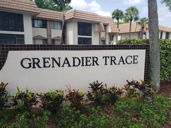 Building Photo - 12252 Royal Palm Blvd