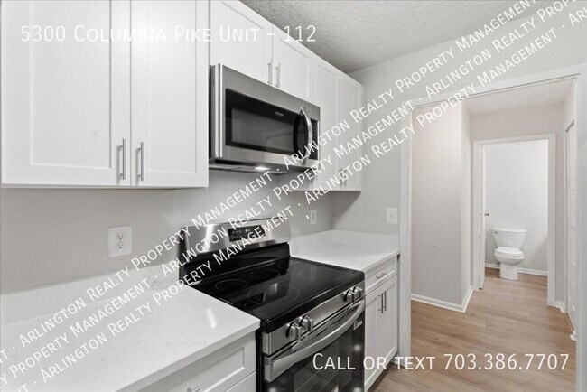 Building Photo - 5300 Columbia Pike