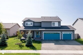 Building Photo - Gorgeous 4 Bedroom Home in West Park!